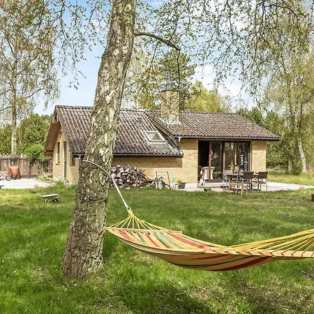 Falkevej 6, 4970 Rdby *